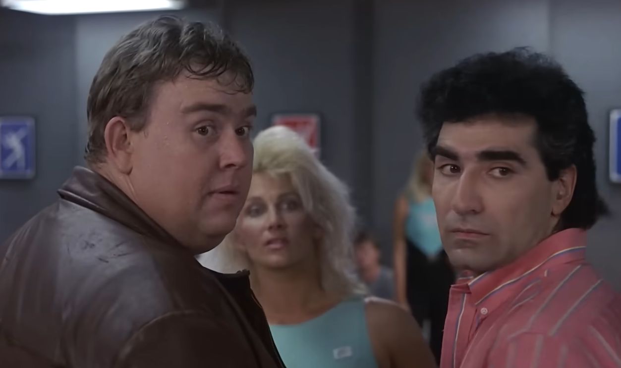 Screenshot from Armed and Dangerous (1986)