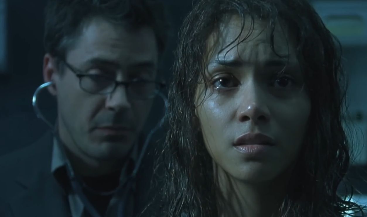 Screenshot from Gothika (2003)