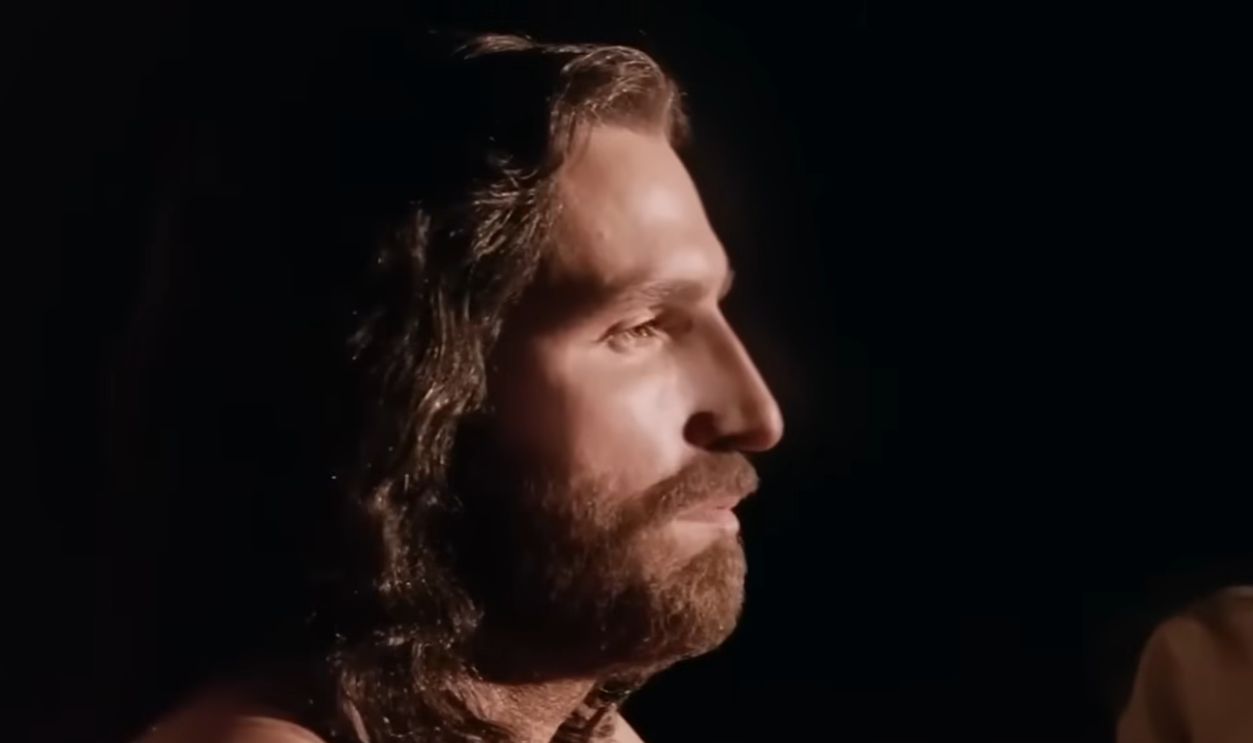 Screenshot from The Passion of the Christ (2004)