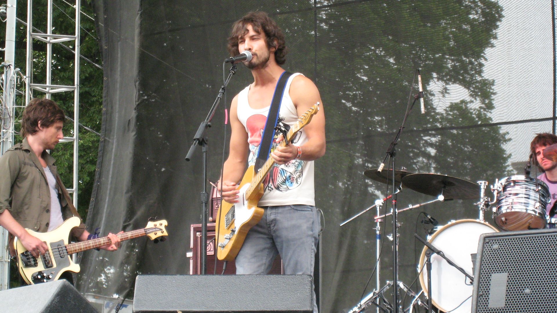 Sam Roberts Band playing Lollapalooza in 2007