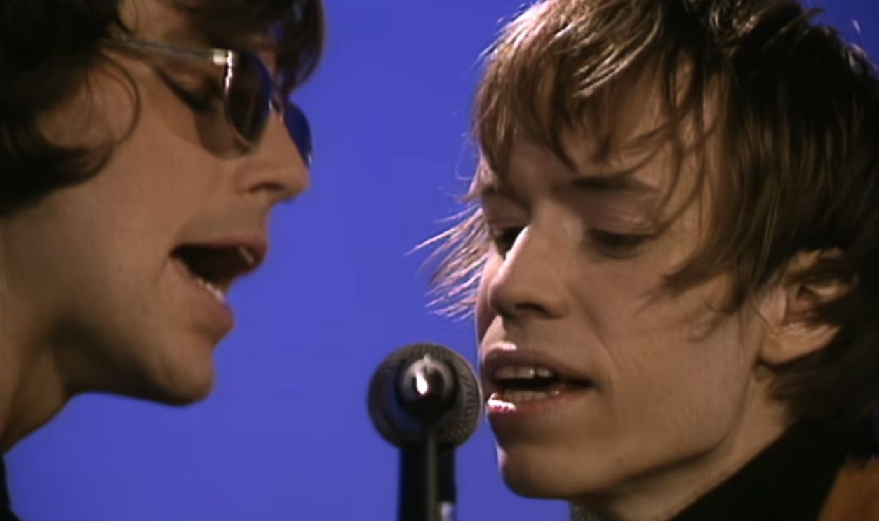 Screenshot from Coax Me (1994)