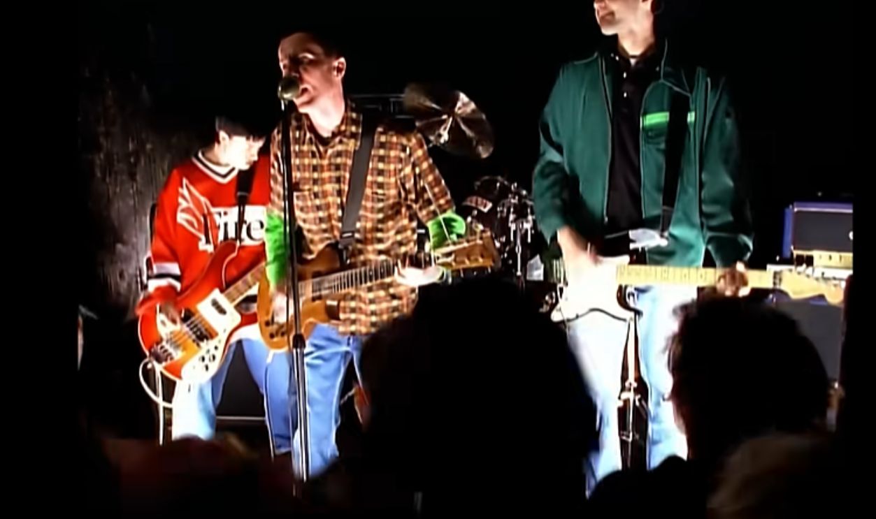 Screenshot from Possum Kingdom (1994)