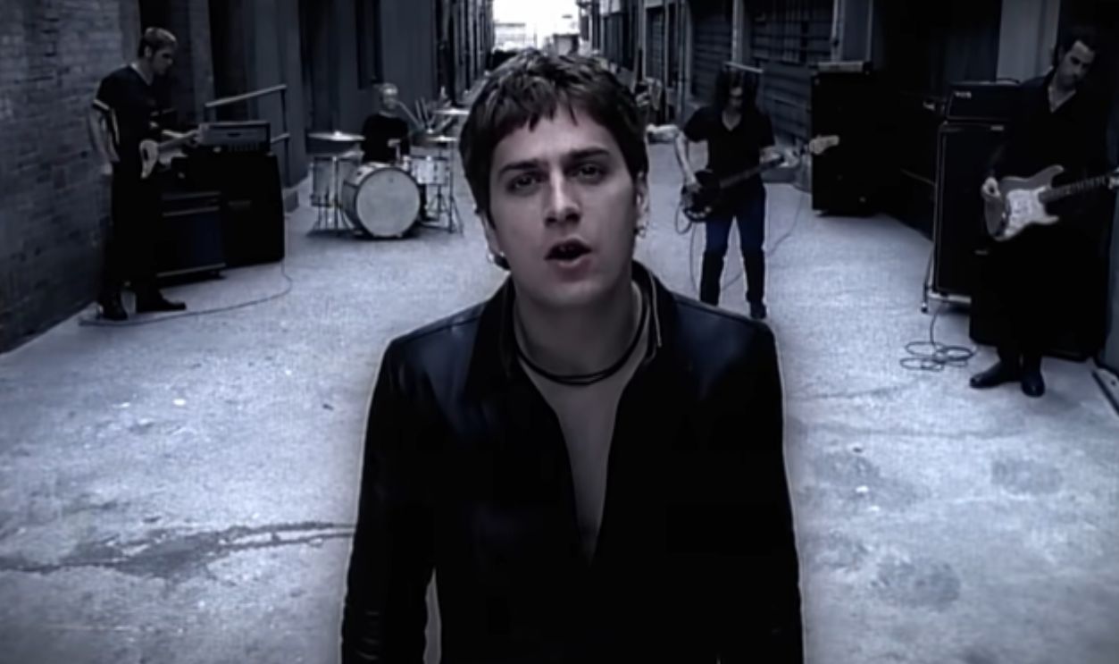 Screenshot from Push (1996)