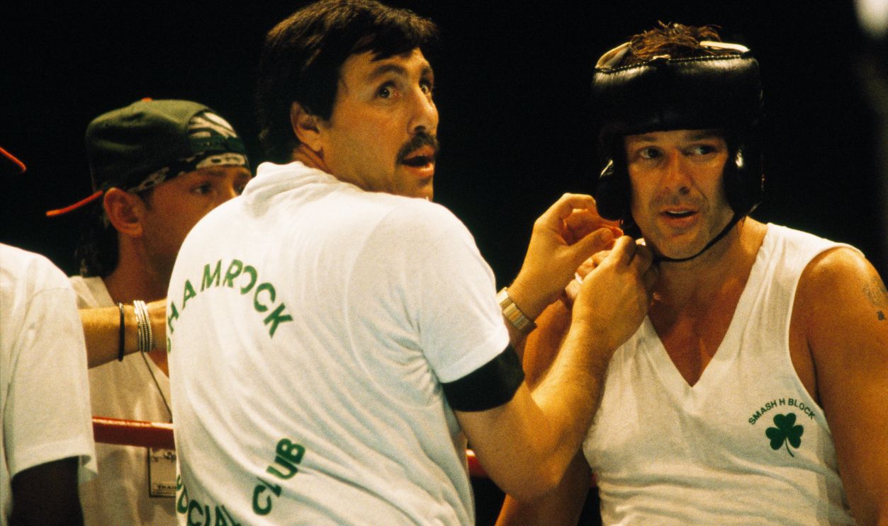 Gettyimages - 542364464 - US actor Mickey Rourke during a boxing match.