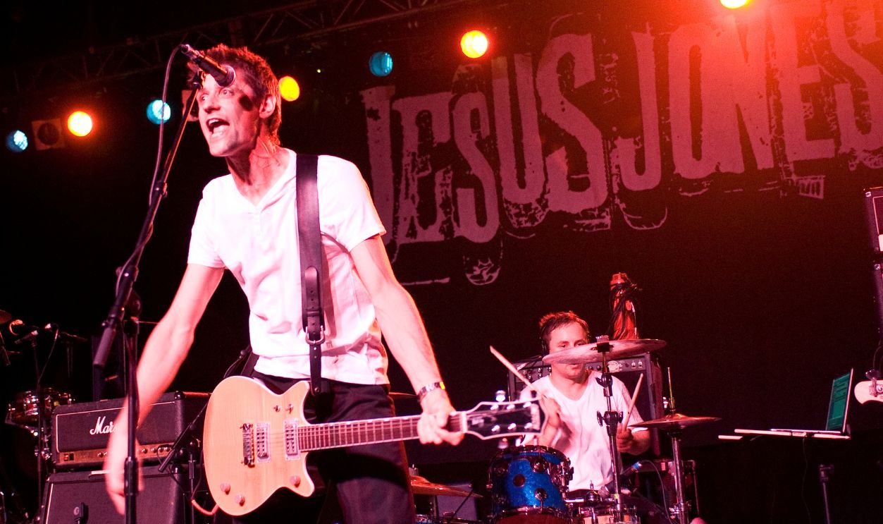 Jesus Jones 84913321