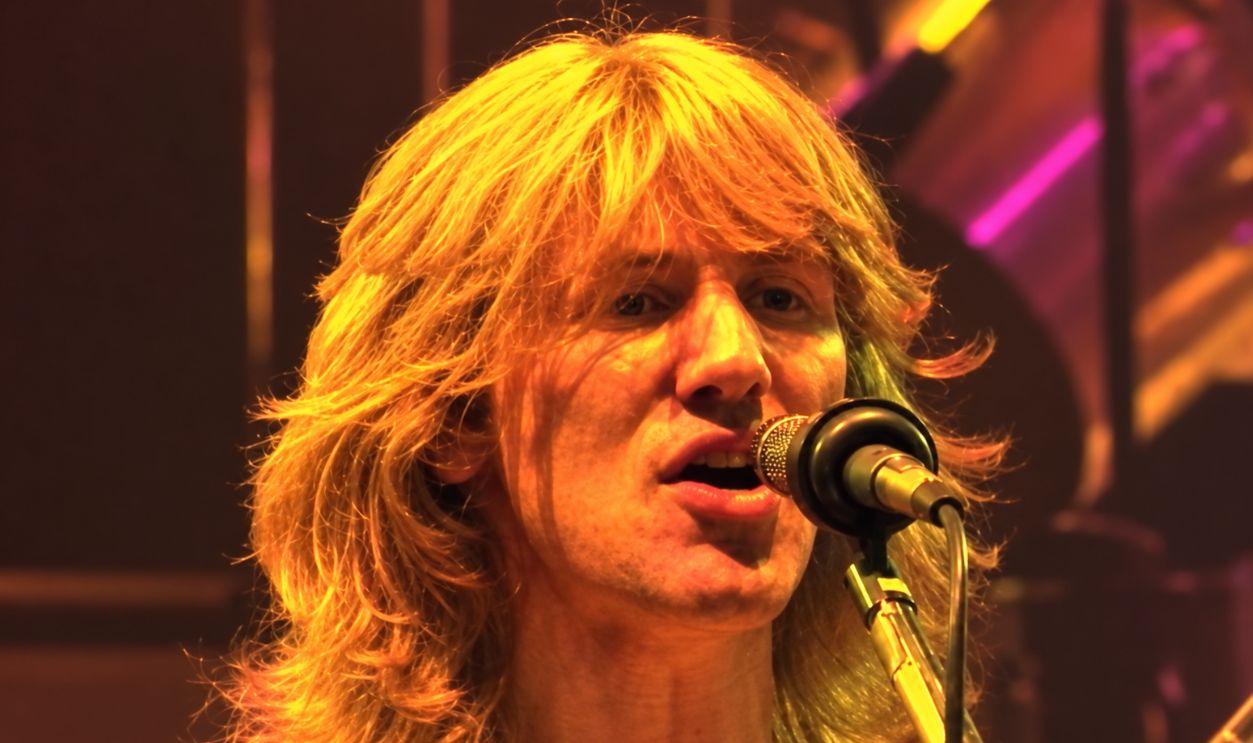 Screenshot from Lay It on the Line (1979)