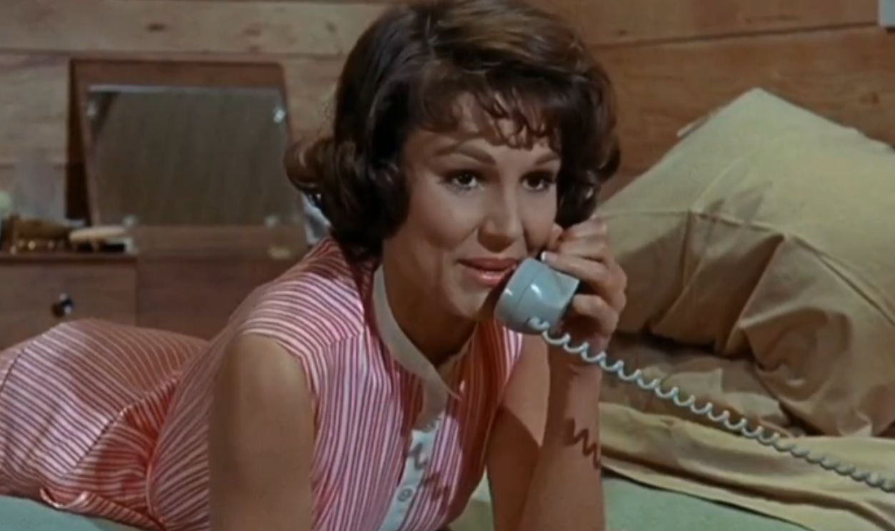 Screenshot from Man's Favorite Sport? (1964)