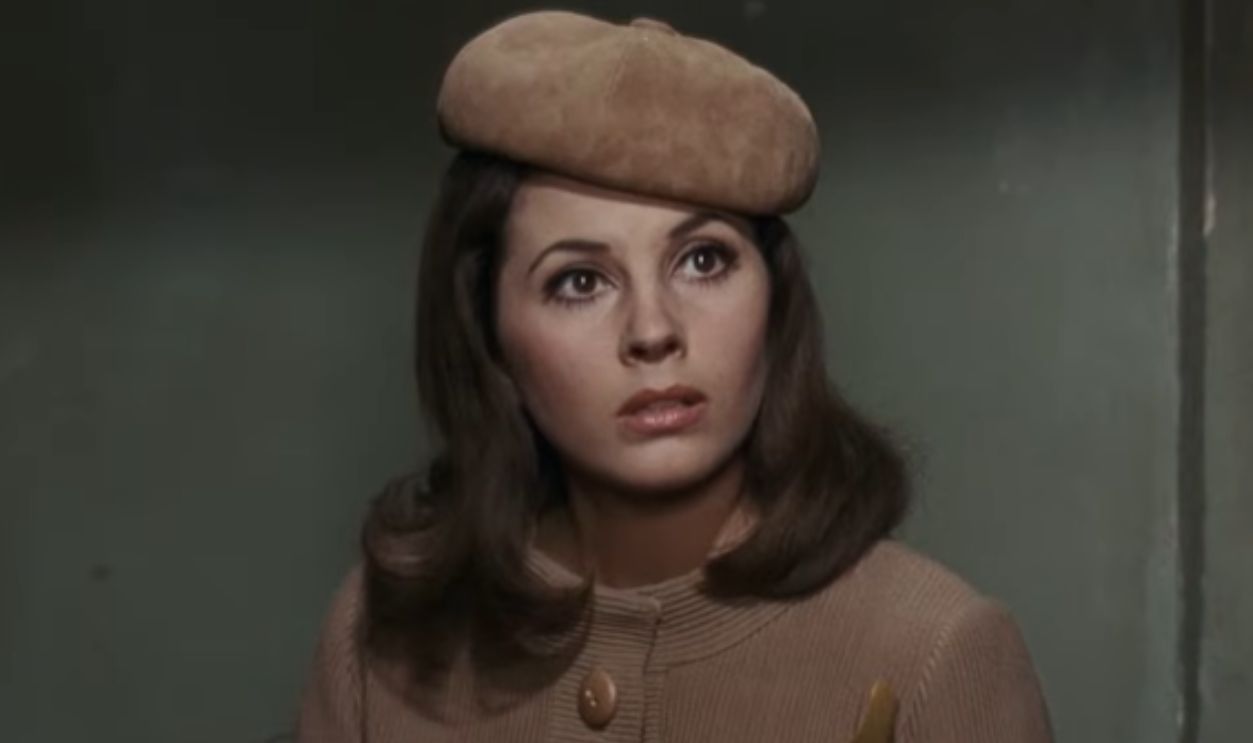 Screenshot from Valley of the Dolls (1967)