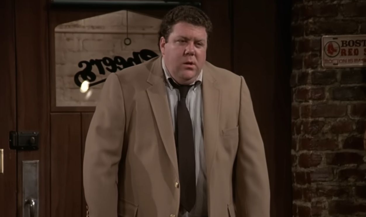 Screenshot from Cheers (1982-1993)