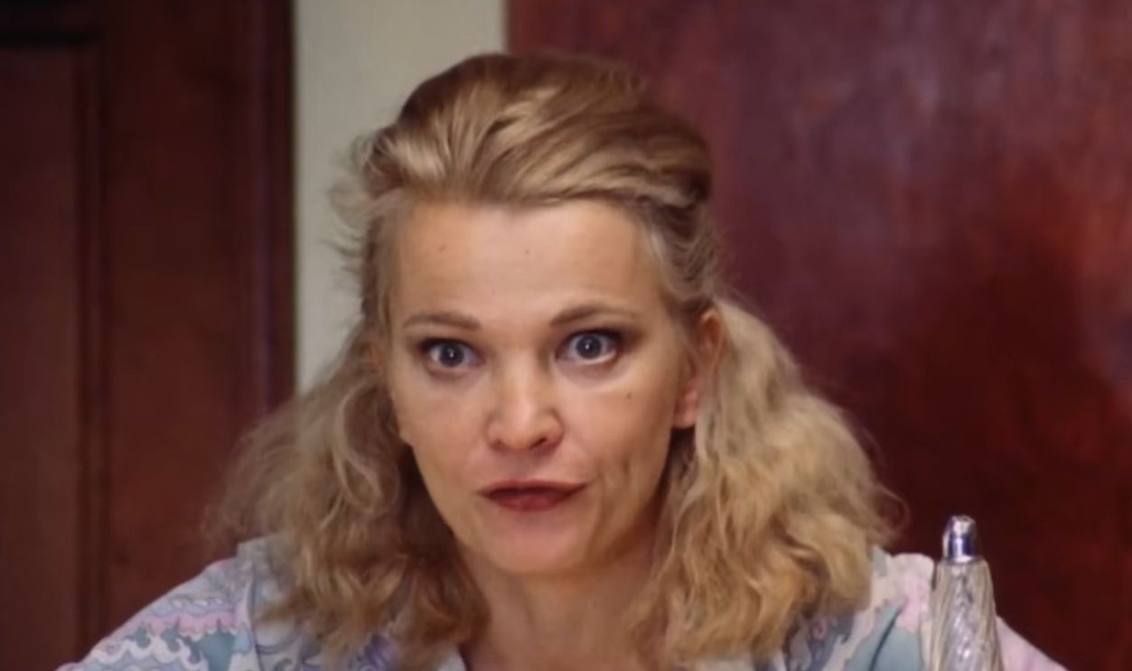 Screenshot from A Woman Under the Influence (1974)