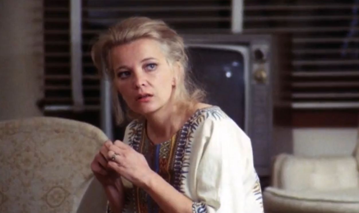 Screenshot from A Woman Under the Influence (1974)