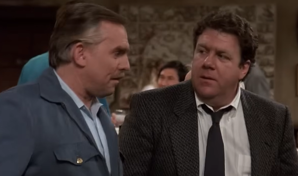 Screenshot from Cheers, Paramount (1982-1993)