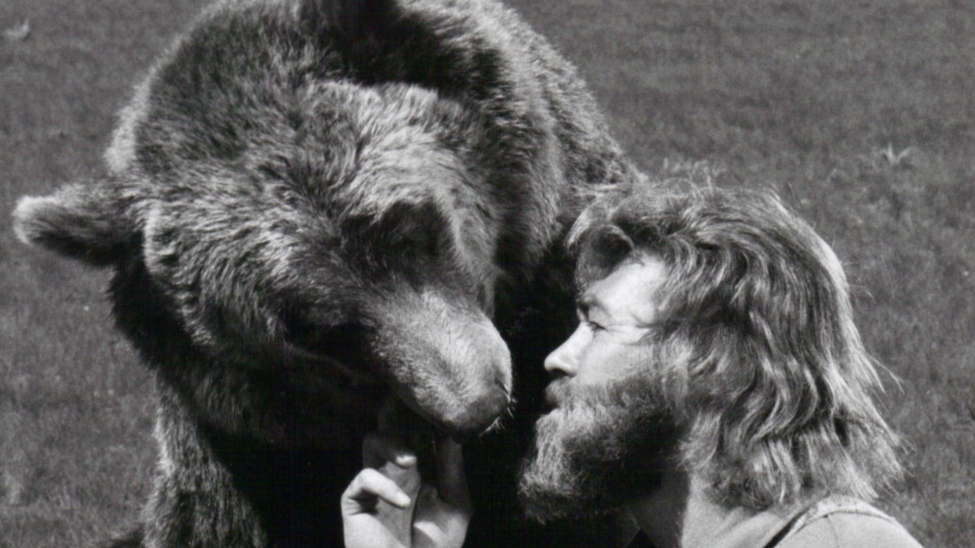 Photo of Dan Haggerty as Grizzly Adams and Ben from the television program The Life and Times of Grizzly Adams.