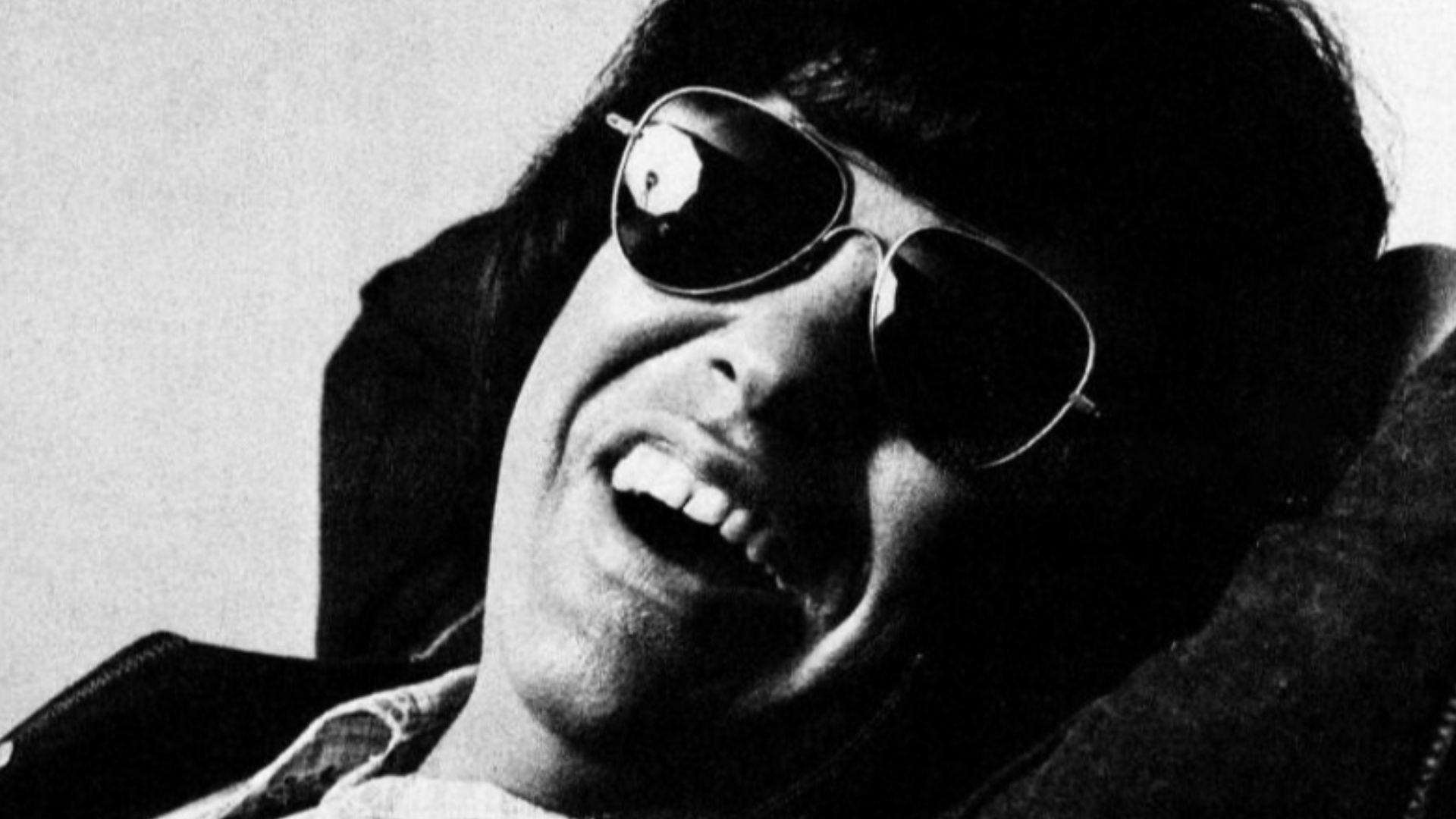 Trade ad for Ronnie Milsap.To better adapt it to his respective Wikipedia article, the ad was cropped and cleaned in a graphics editing program. The original can be viewed at the source below.