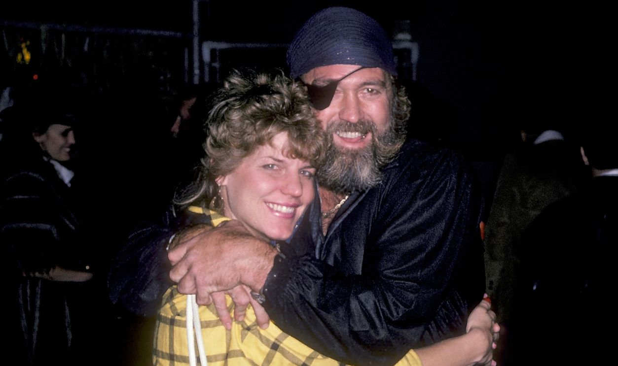 Dan Haggerty and wife Samantha 163672680