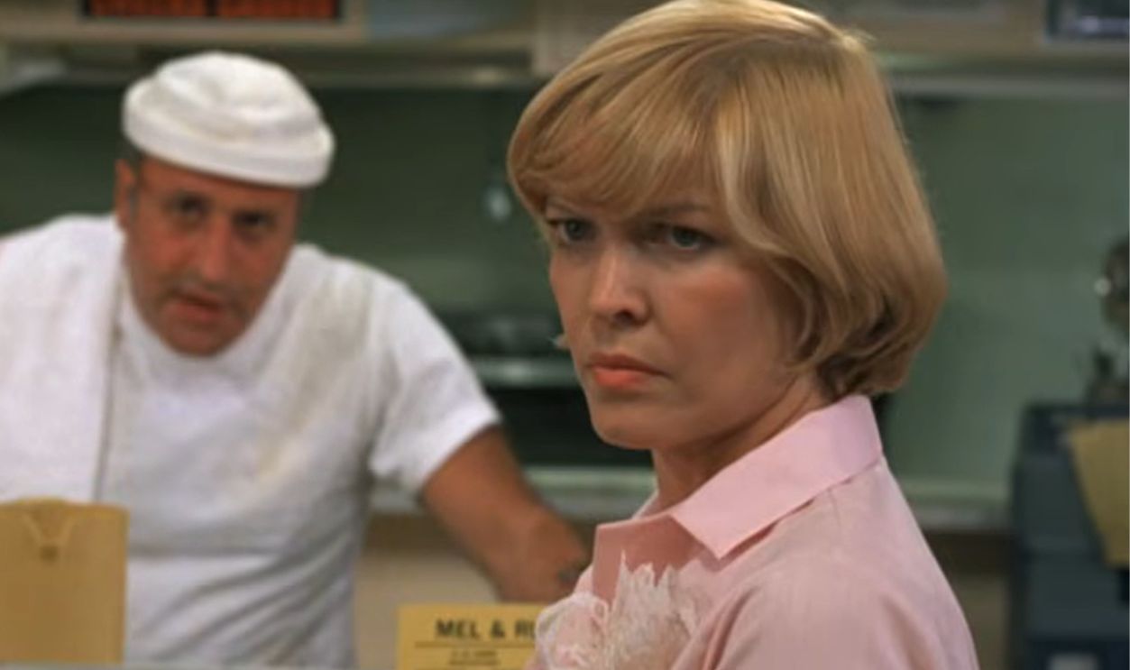 Screenshot from Alice Doesn't Live Here Anymore (1974)