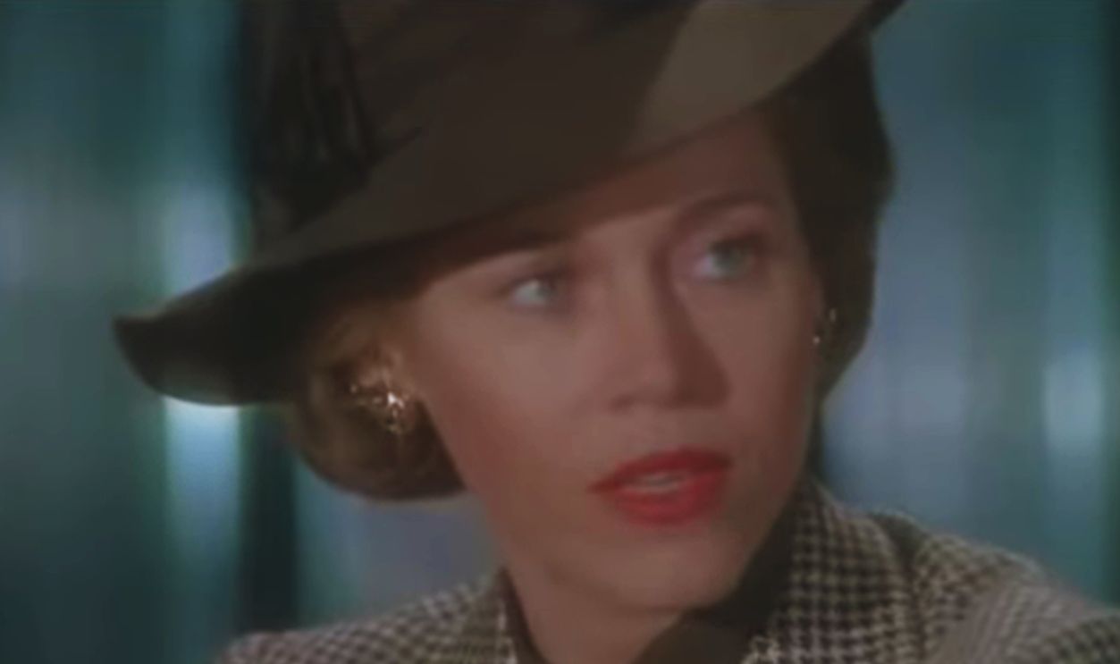 Screenshot from Julia (1977)