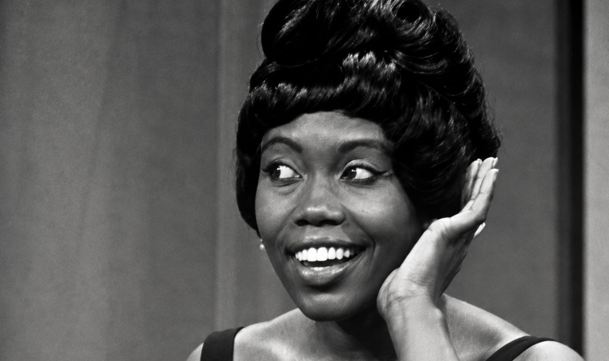 Screenshot from The Shoop Shoop Song (It's in His Kiss) (1964)