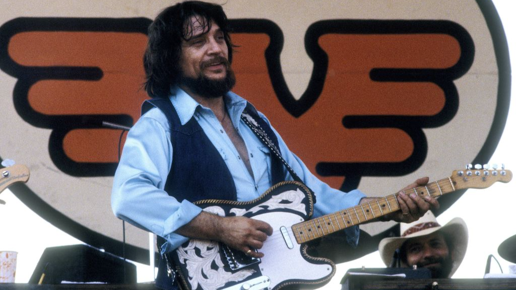 Waylon Jennings live performing