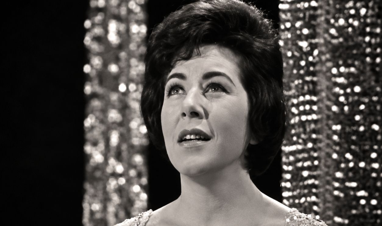 Screenshot from Hurt (1961)