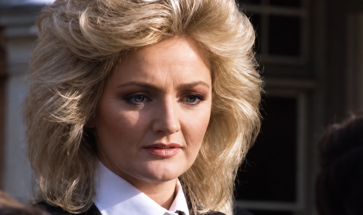 Screenshot from Total Eclipse of the Heart (1983)