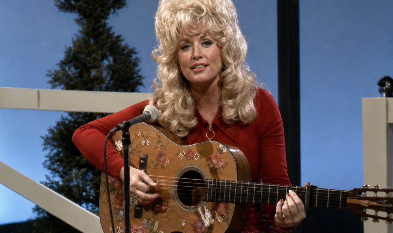 Screenshot from The Porter Wagoner Show, Showbiz Inc.  (1961-1979), Enhanced     