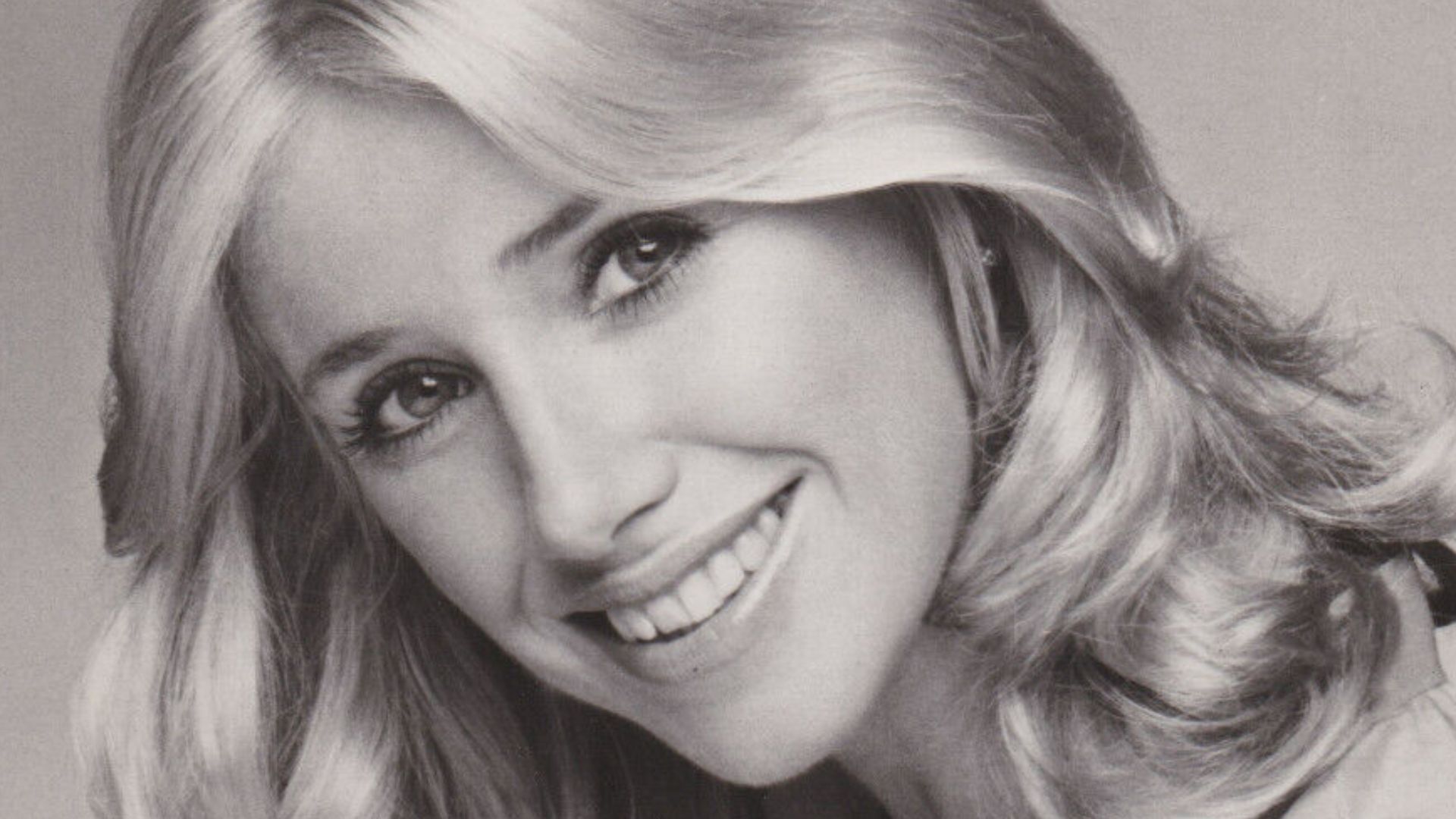 Pretty Blonde Haired Actress Suzanne Somers portrays Chrissy Snow on the ABC Television Network's hit comedy series,