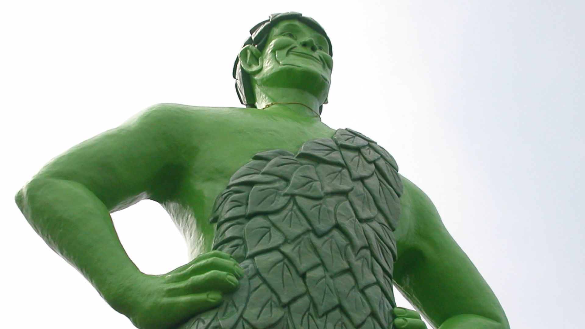 He watches over the gas stations and trinket stops of Blue Earth, MN.Jolly Green Giant (04/2005)