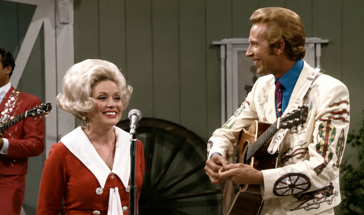 Screenshot from The Porter Wagoner Show, Showbiz Inc.  (1961-1979), Enhanced    