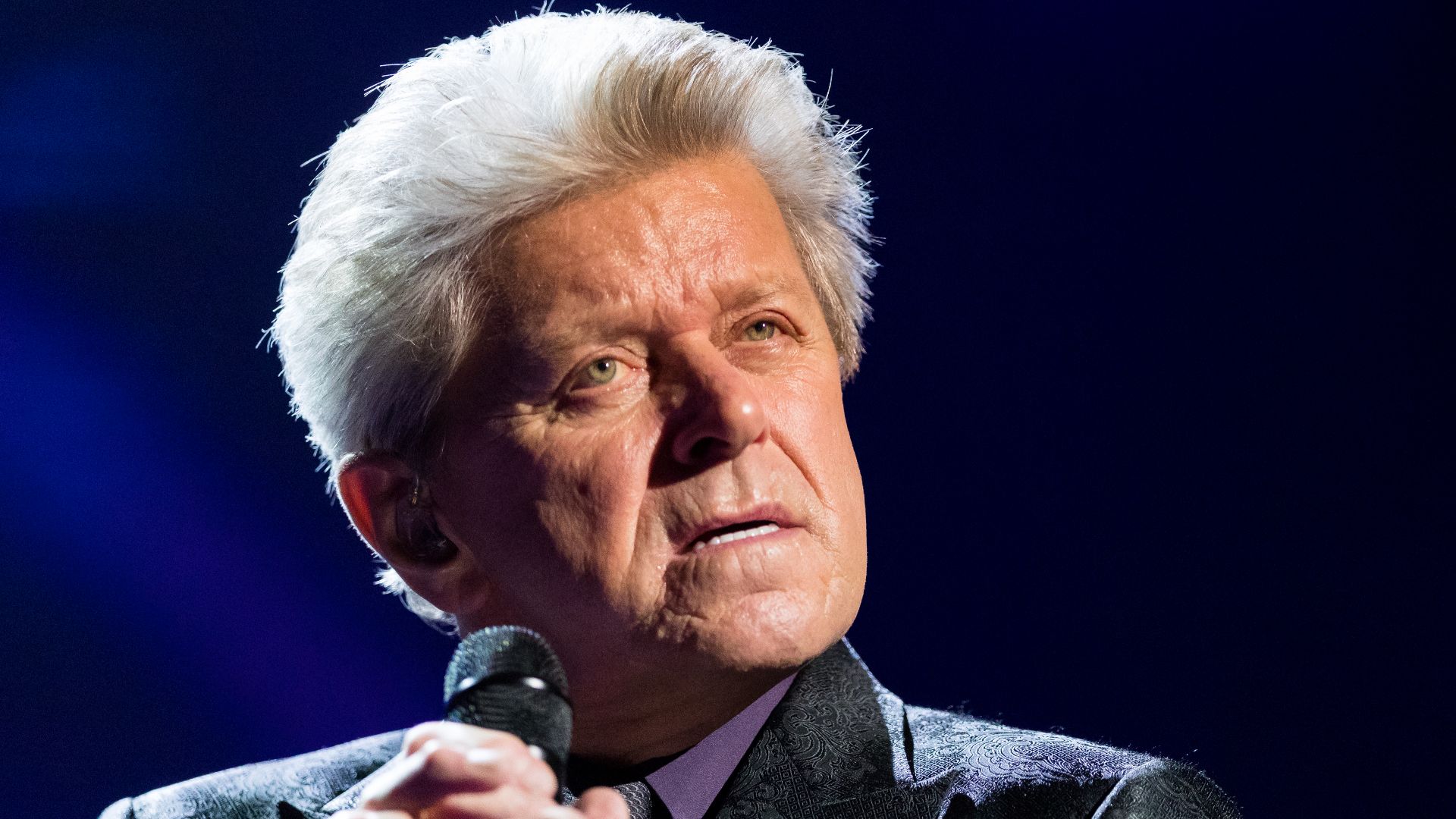 Peter Cetera during Night of the Proms at SAP Arena, Mannheim, Baden-Württemberg, Germany on 2017-12-22, Photo: Sven Mandel