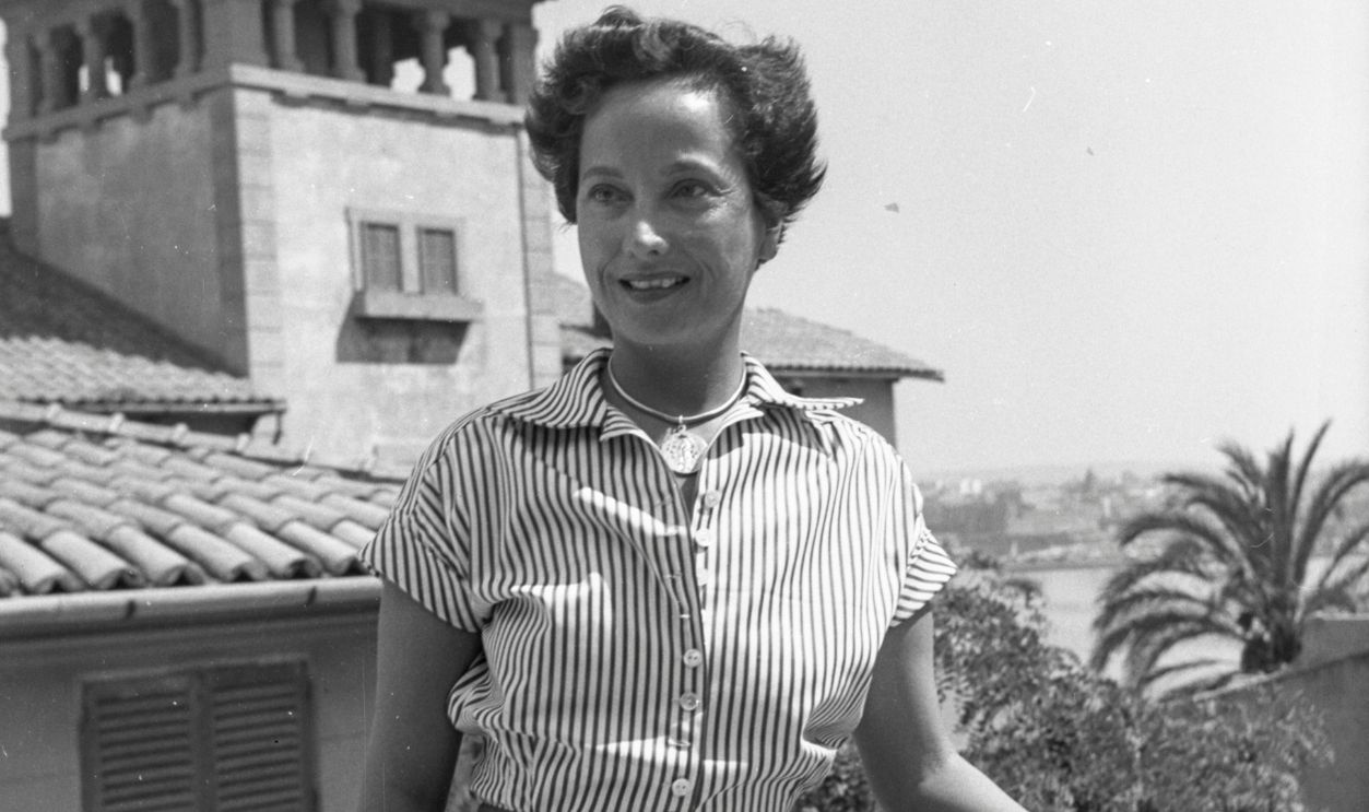 Portrait of Merle Oberon during her vacation in Palma de Mallorca, August 29, 1953.