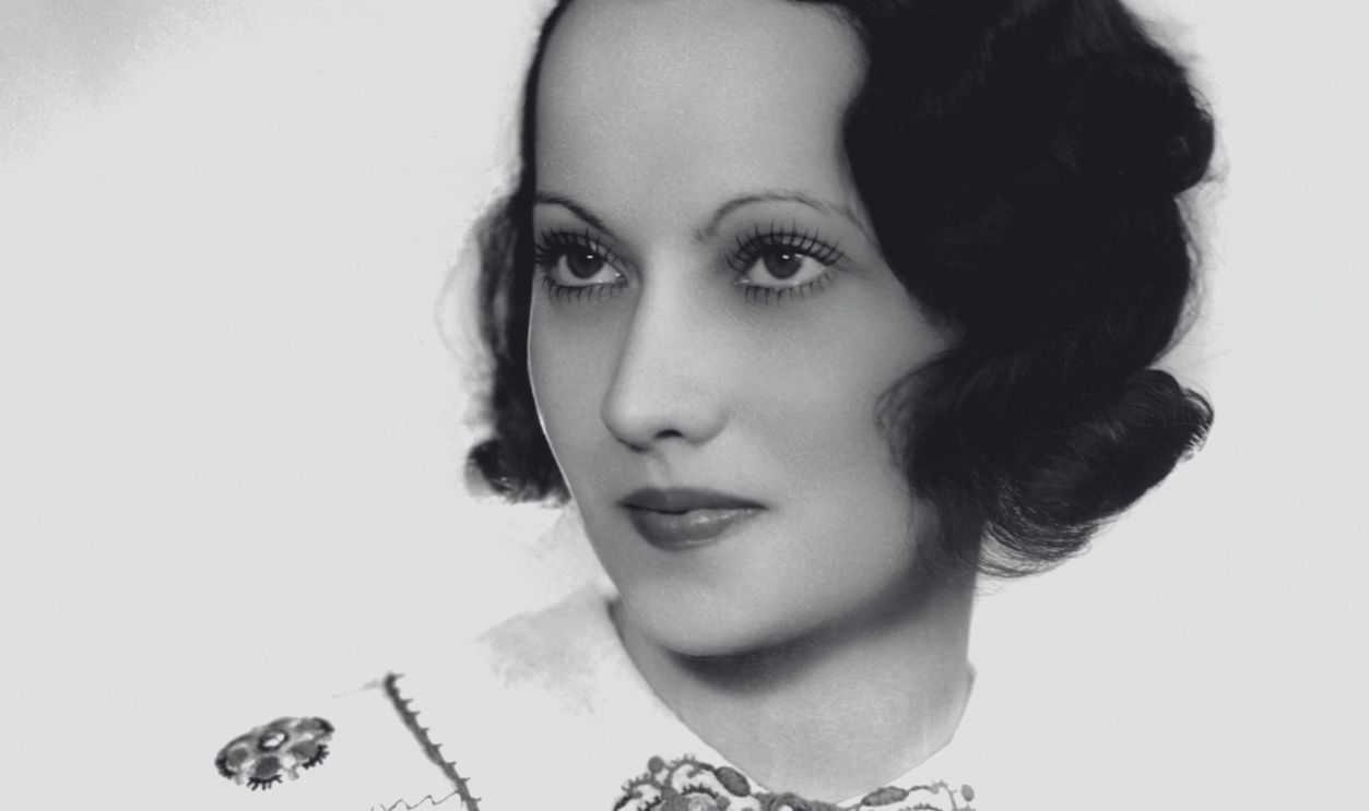 Actress Merle Oberon, 1933