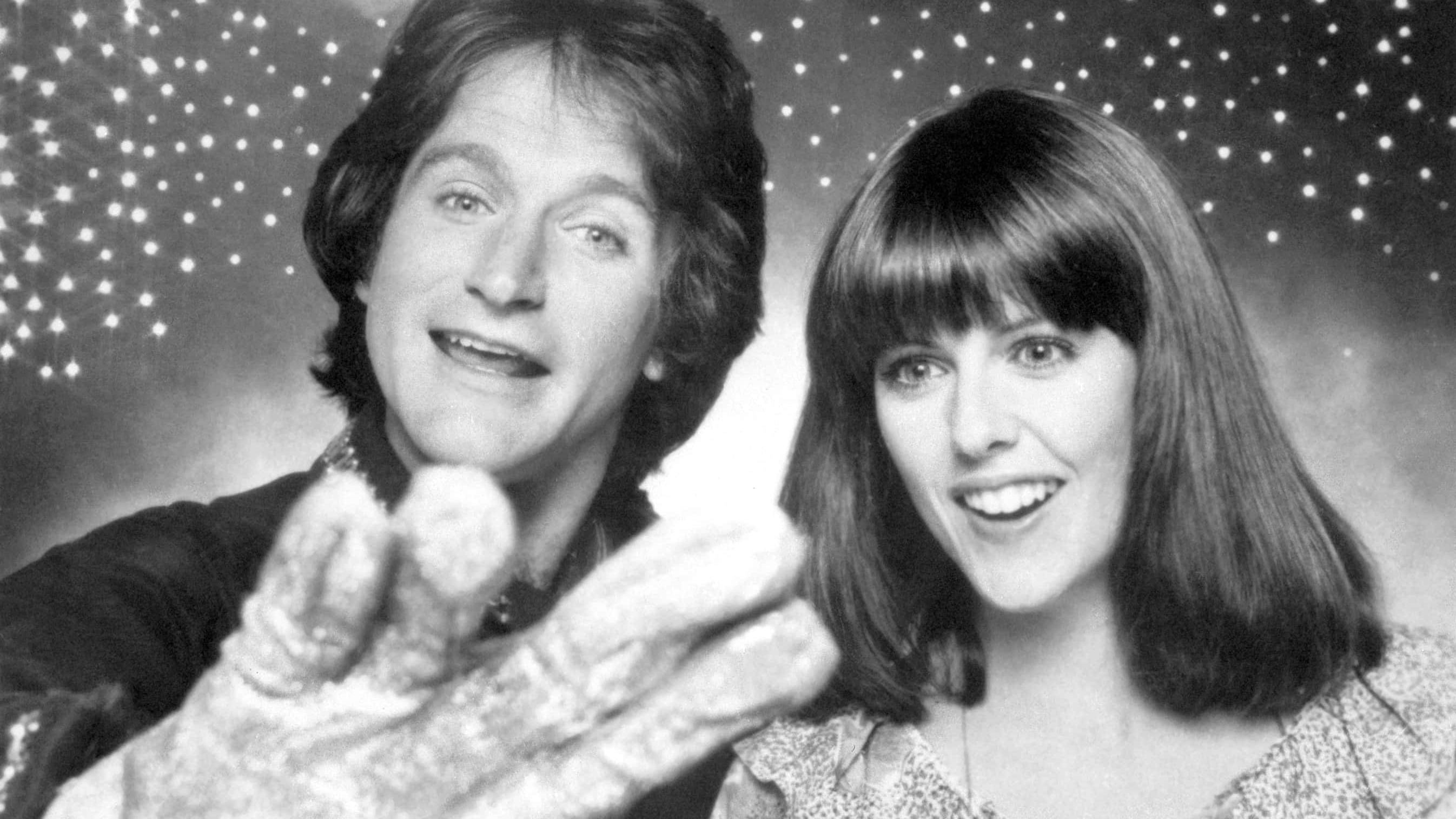 Robin Williams Displaying Hairy Hand