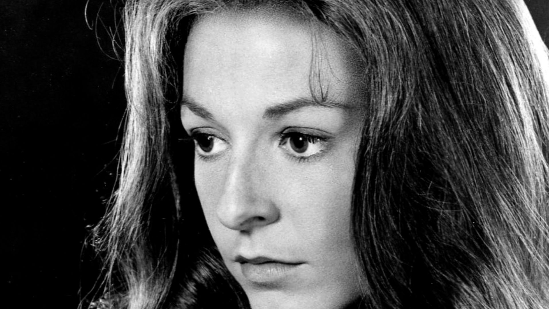 Publicity photo of Jane Alexander