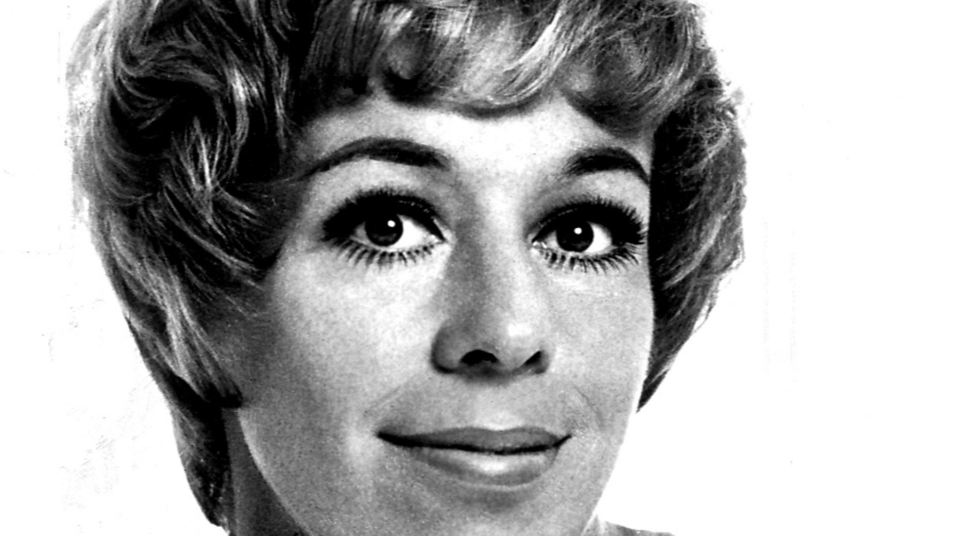 Publicity photo of Carol Burnett