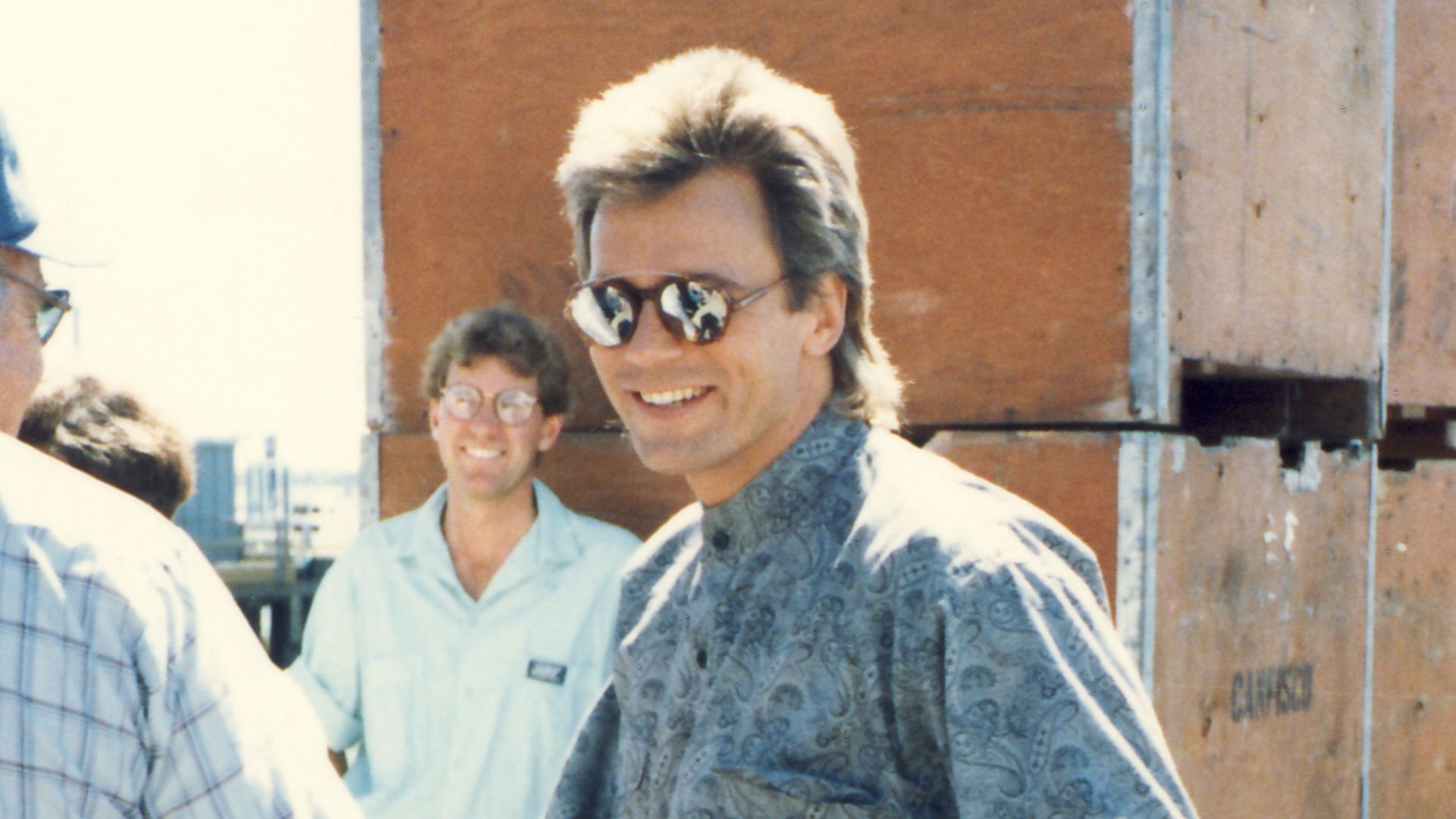 Richard Dean Anderson on the set of