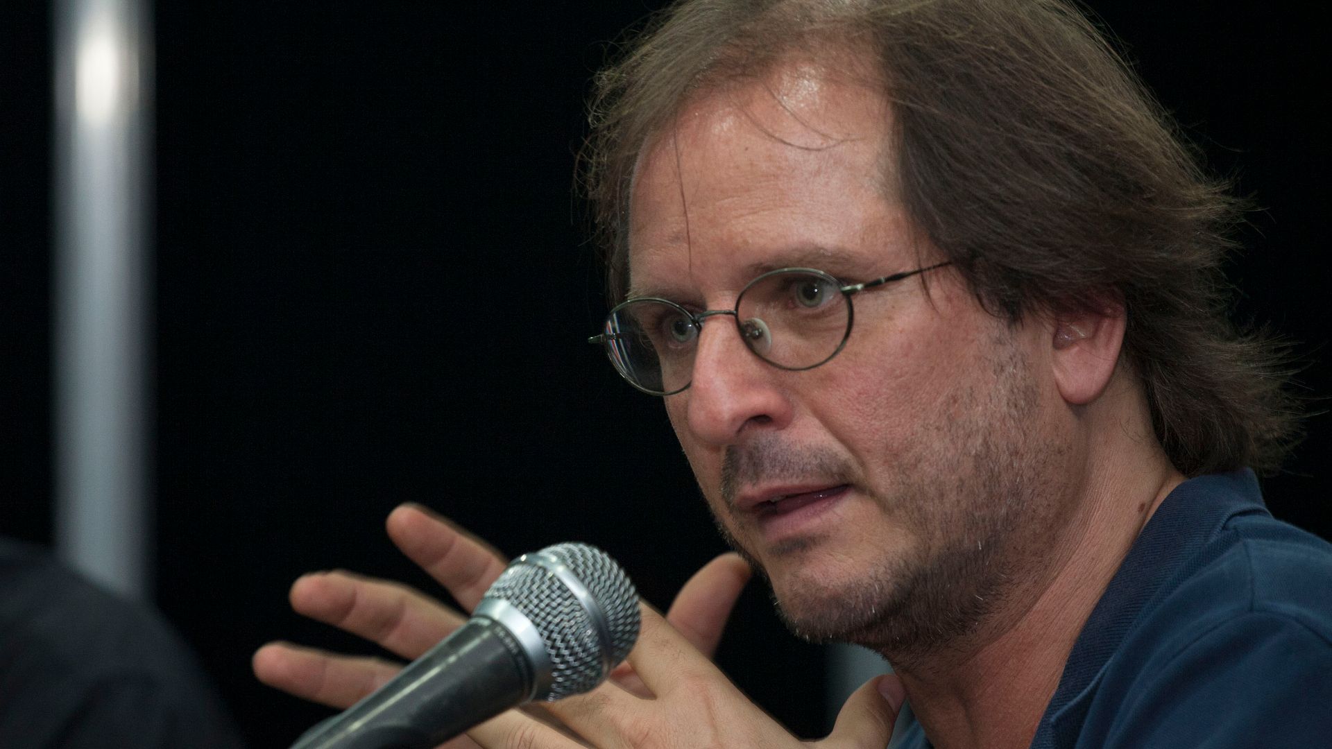 Lunes, 27 de Abril 2015. En el marco de la 41a Feria Internacional del Libro de Buenos Aires se realizó la presentación del libro Muerte Súbita, Premio Iberoamericano de Novela con el autor Alvaro Enrigue y Martin Kohan. Foto: Antonio Nava / Secretaria de