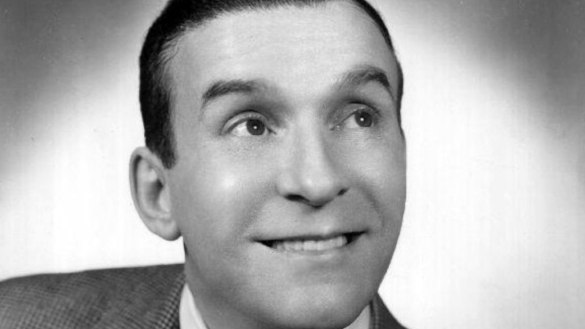 Publicity photo of Pat Harrington, Sr. from a Broadway role.