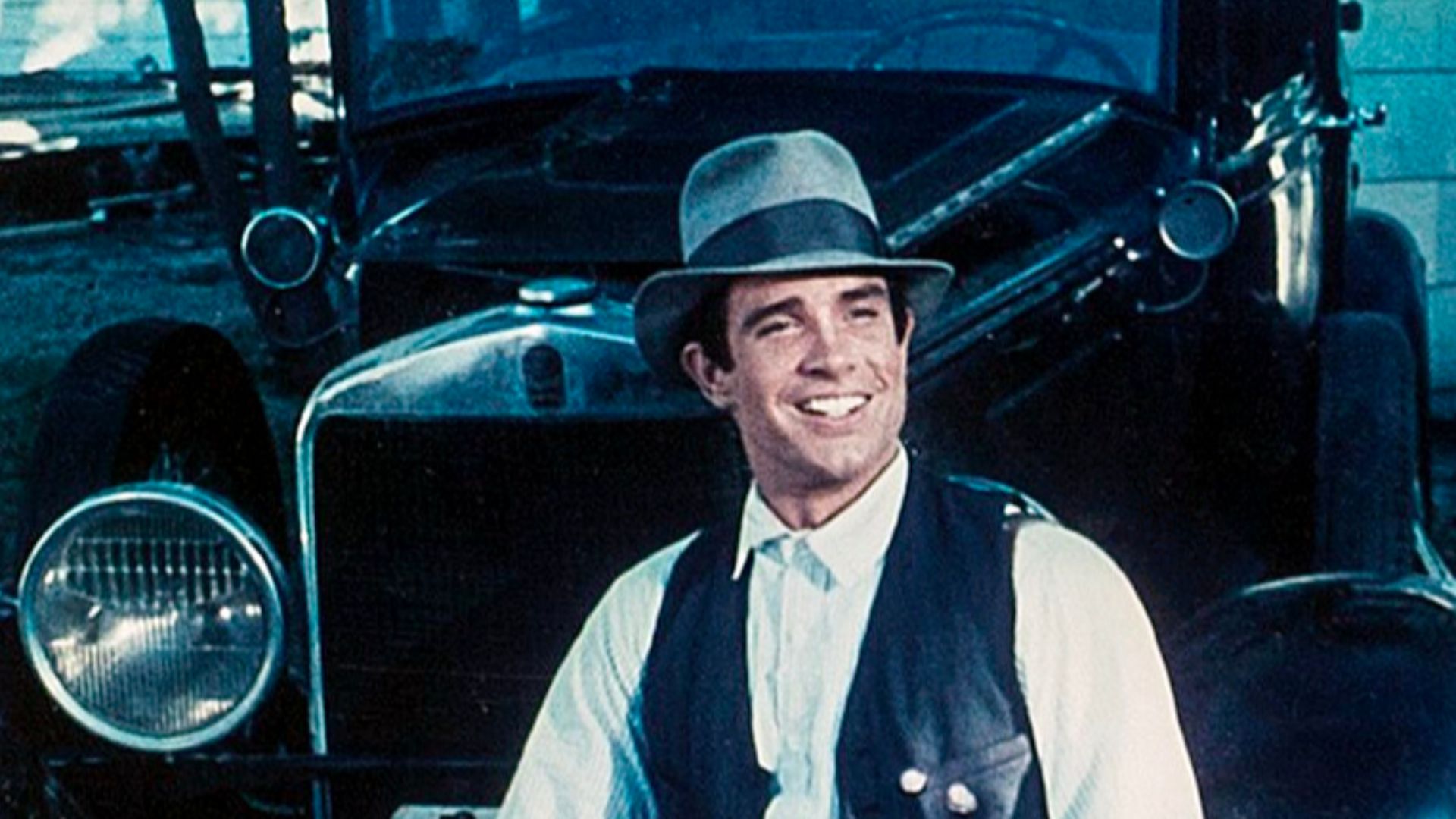Promo photo of Warren Beatty as Clyde Chestnut Barrow in the 1967 film Bonnie and Clyde. Printed as a color reversal film.