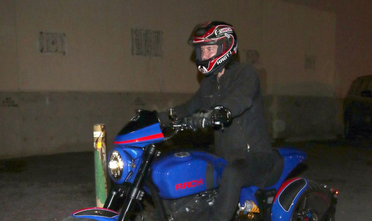 Keanu Reeves 1149152581