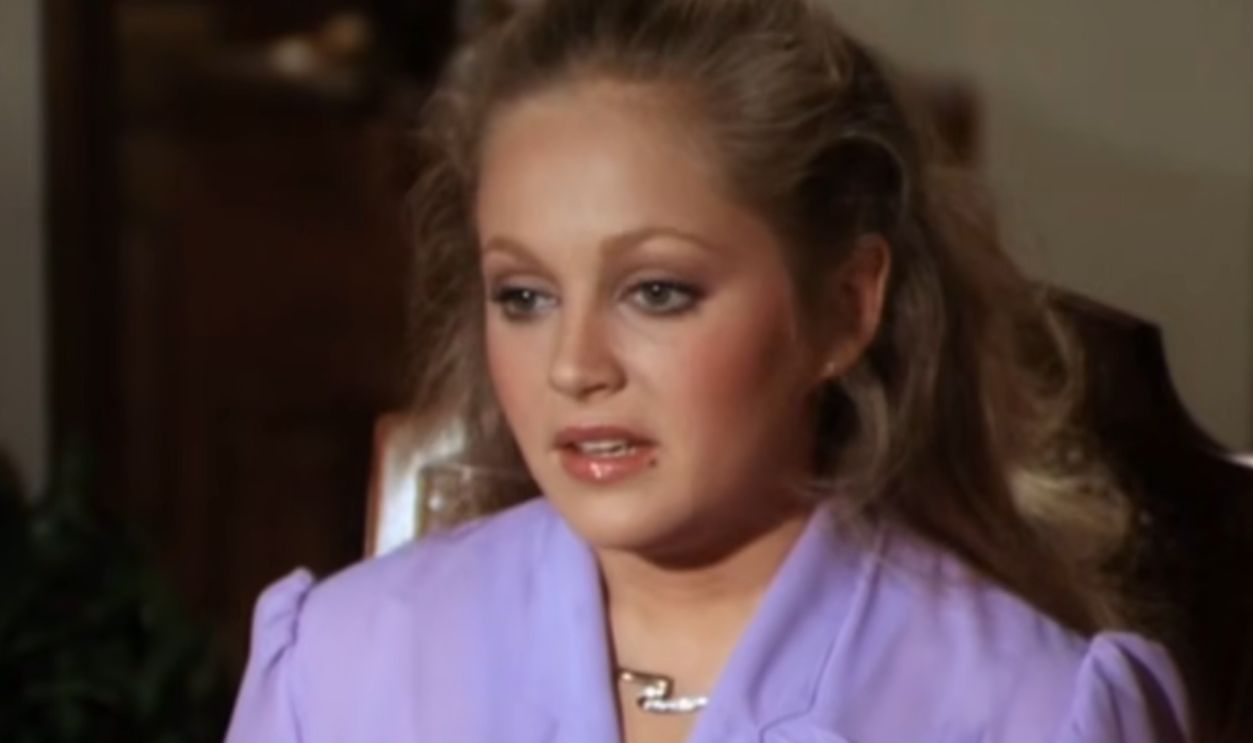 Screenshot from Dallas, CBS (1978–1991)