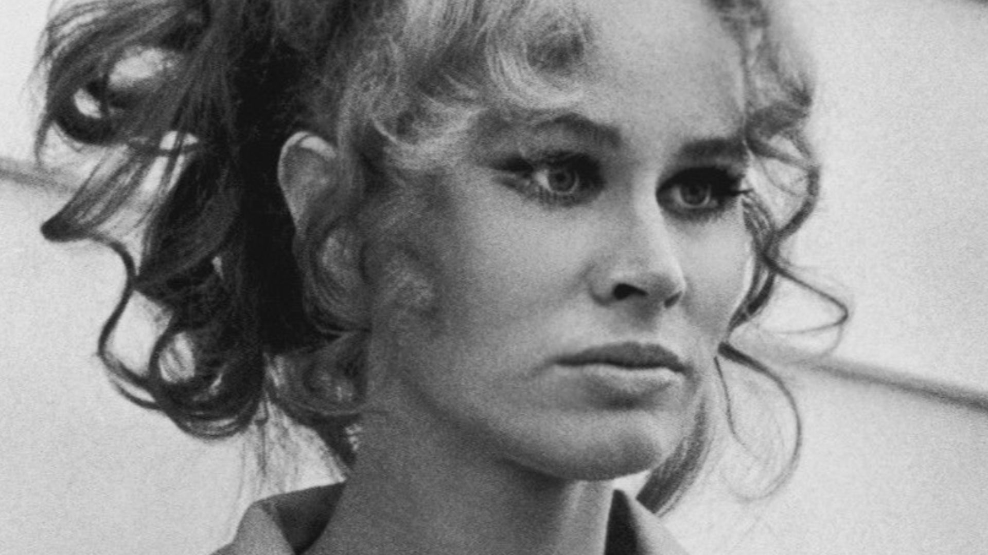 Publicity headshot of actress Karen Black in the film Five Easy Pieces (1970).
