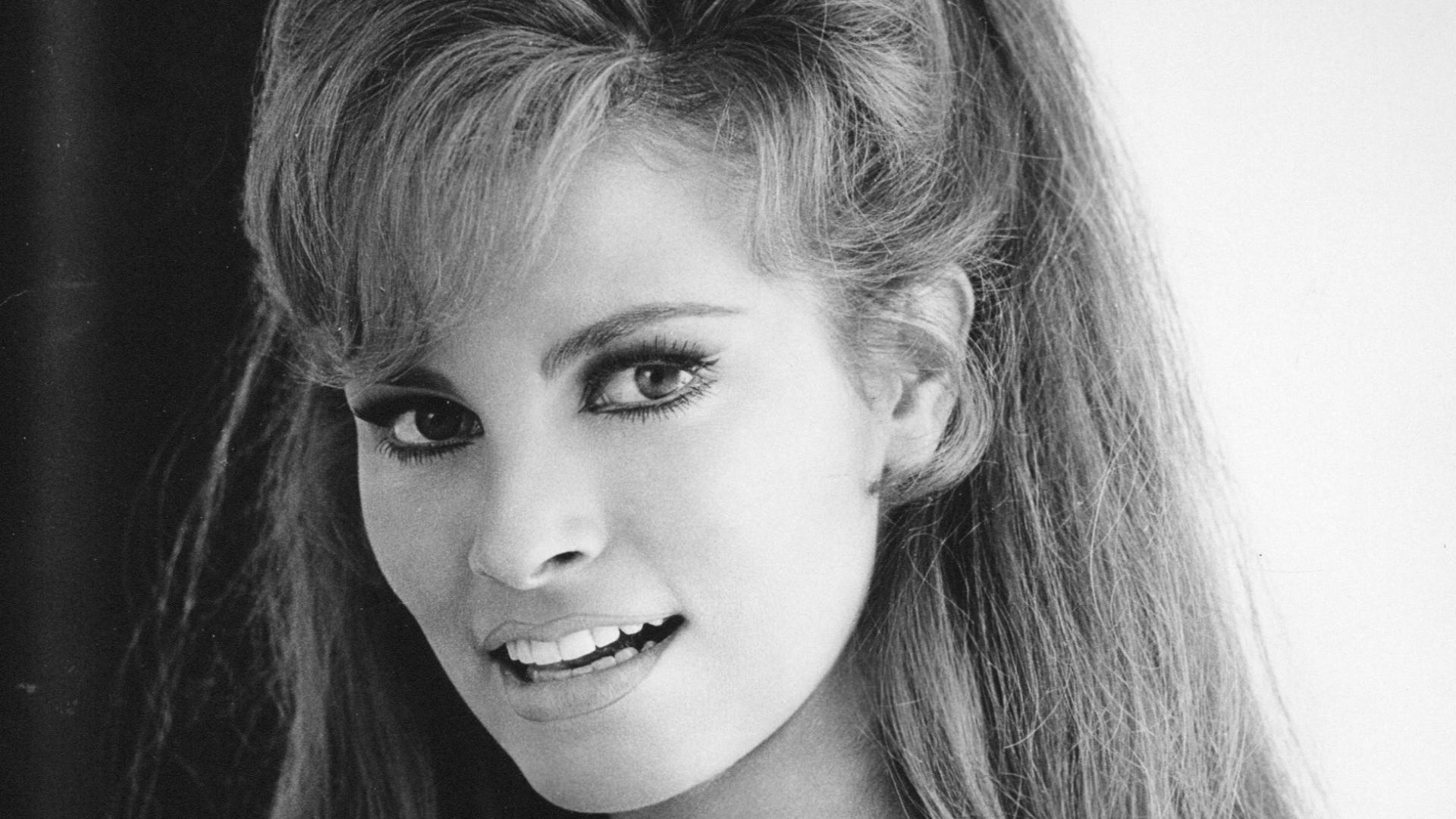 Press photo of Raquel Welch, 1967