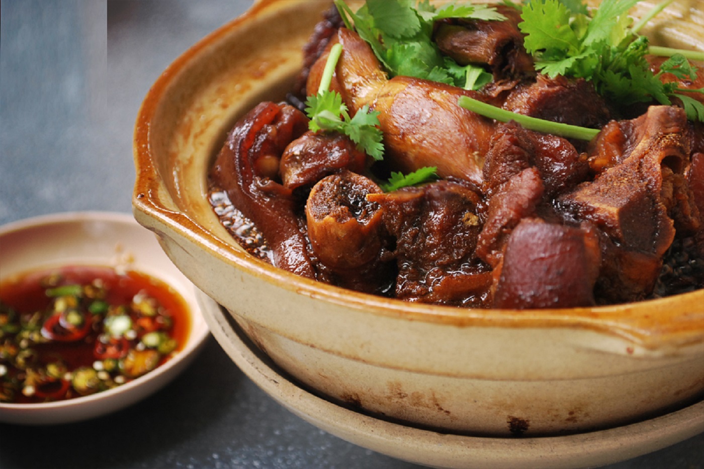 Pig's trotters with vinegar