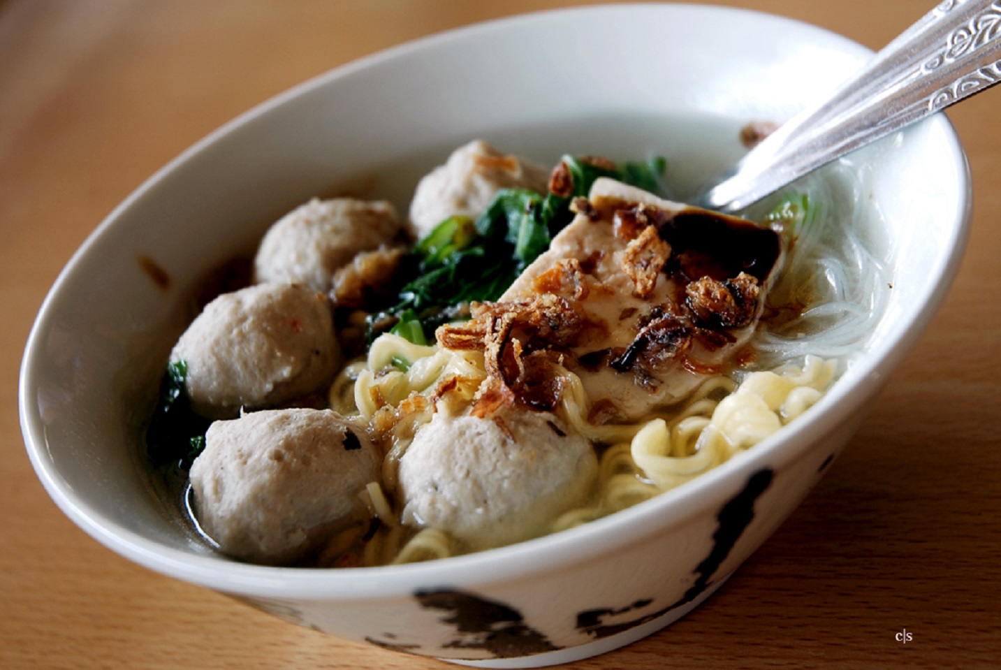 Bakso - street food.