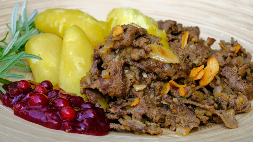 Shutterstock 1069119671