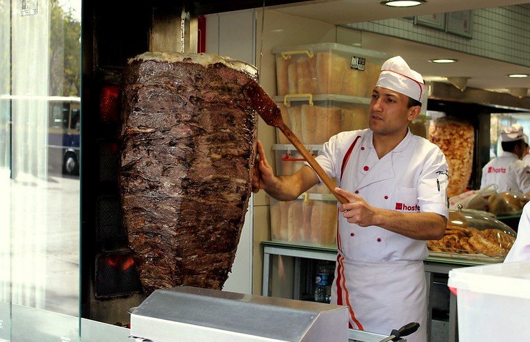 Photo of a person preparing Doner Kebab in Ankara, Turkey