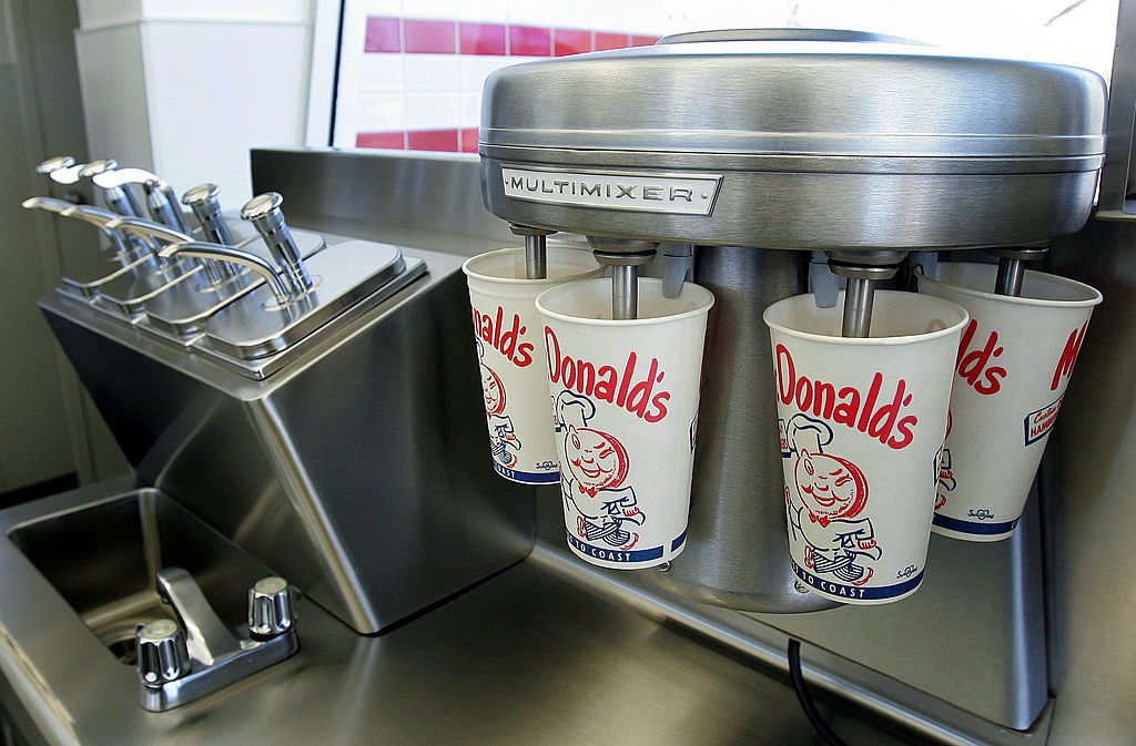 Multi-mixer along with milkshake mix and syrup pumps