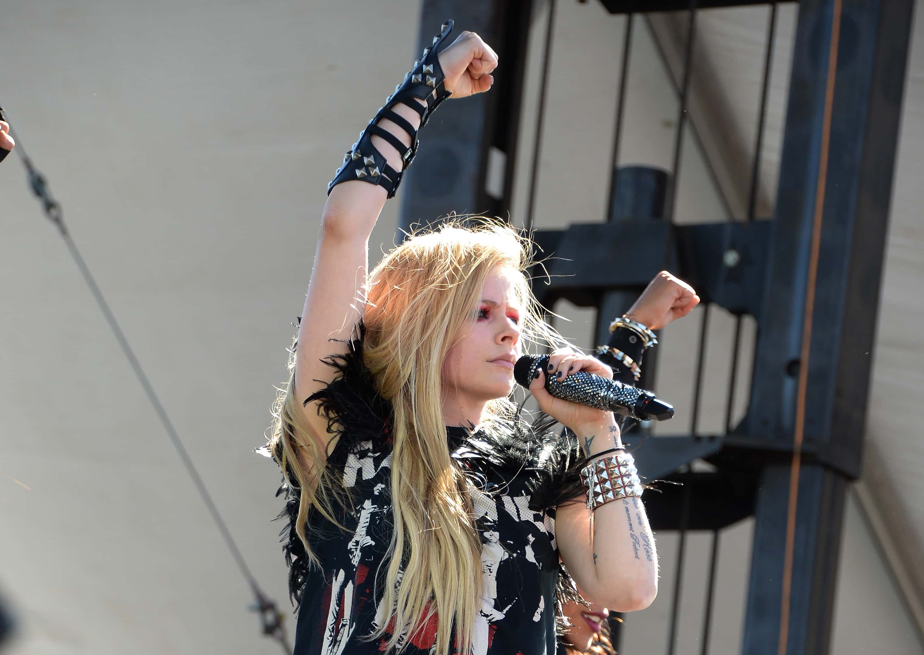 Avril Lavigne facts