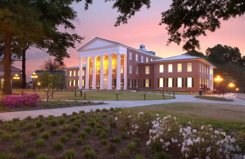 Civil War Facts - University of Mississippi